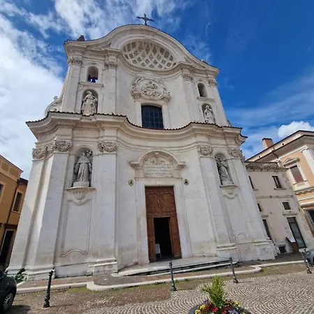 La Finestra Sul Cortile By Tramonti LʼAquila