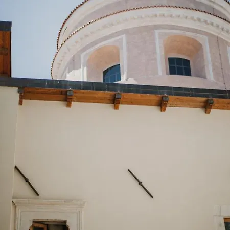 La Finestra Sul Cortile By Tramonti Apartment L'Aquila