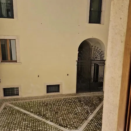 Appartamento La Finestra Sul Cortile By Tramonti *