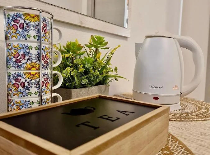 La Finestra Sul Cortile By Tramonti * LʼAquila