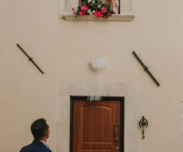 La Finestra Sul Cortile By Tramonti