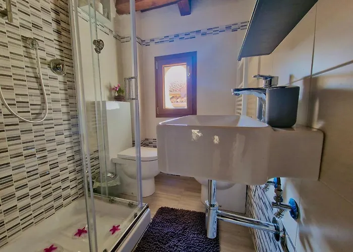 La Finestra Sul Cortile By Tramonti *